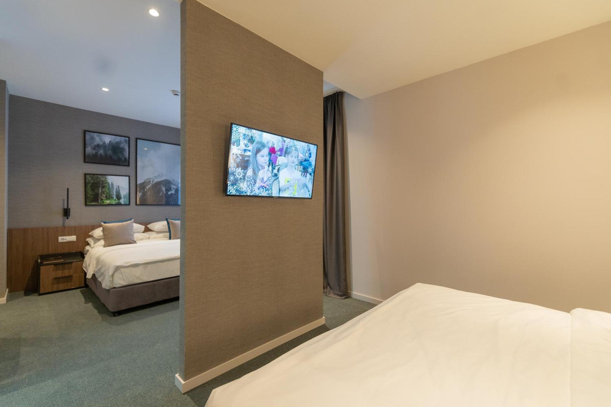 Hotel Rajska Dolina ヤホリナ エクステリア 写真